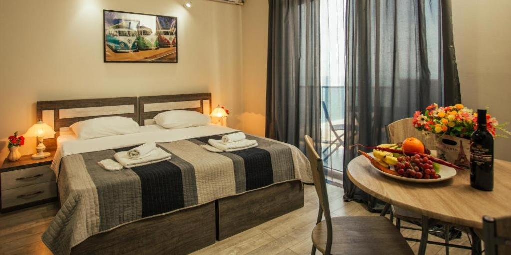 Luxury Apartments Batoumi Extérieur photo
