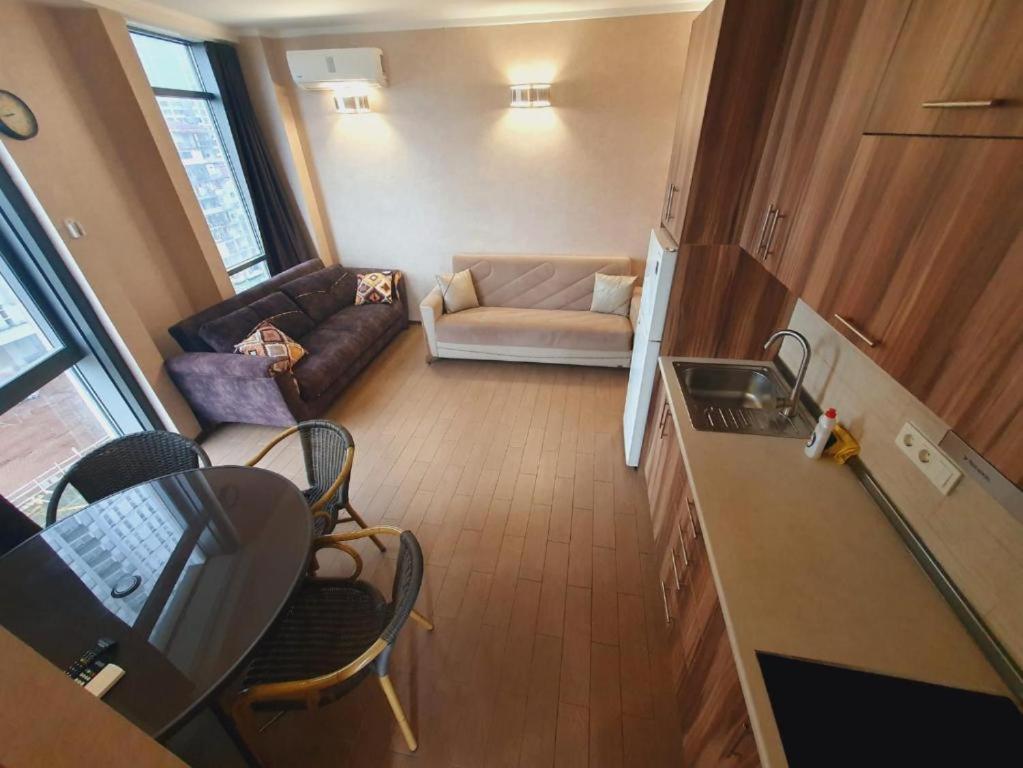 Luxury Apartments Batoumi Extérieur photo