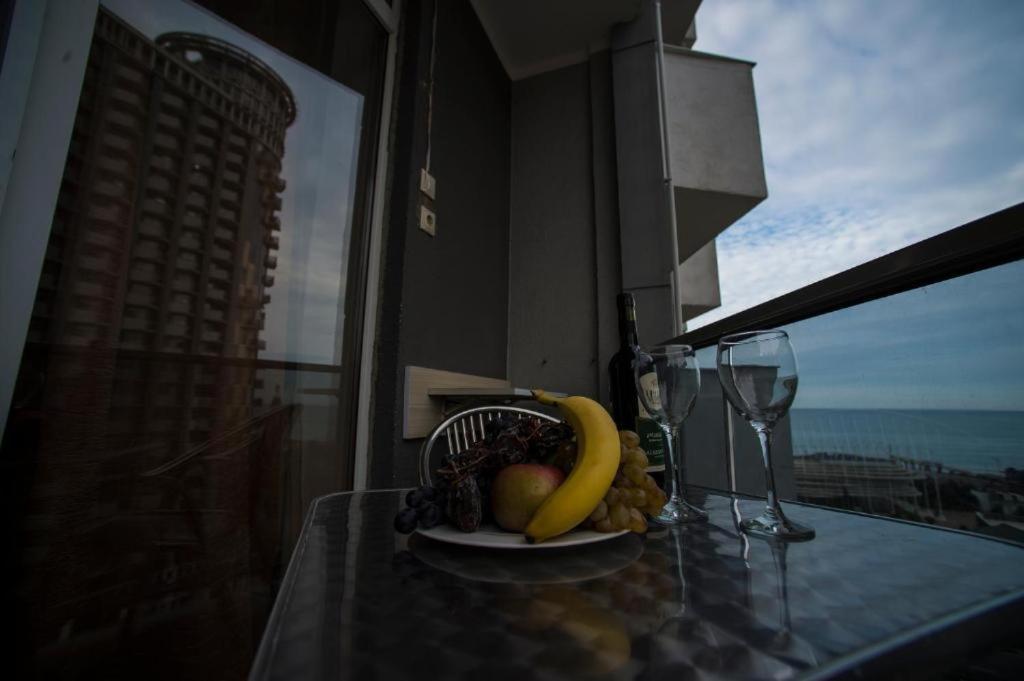 Luxury Apartments Batoumi Extérieur photo