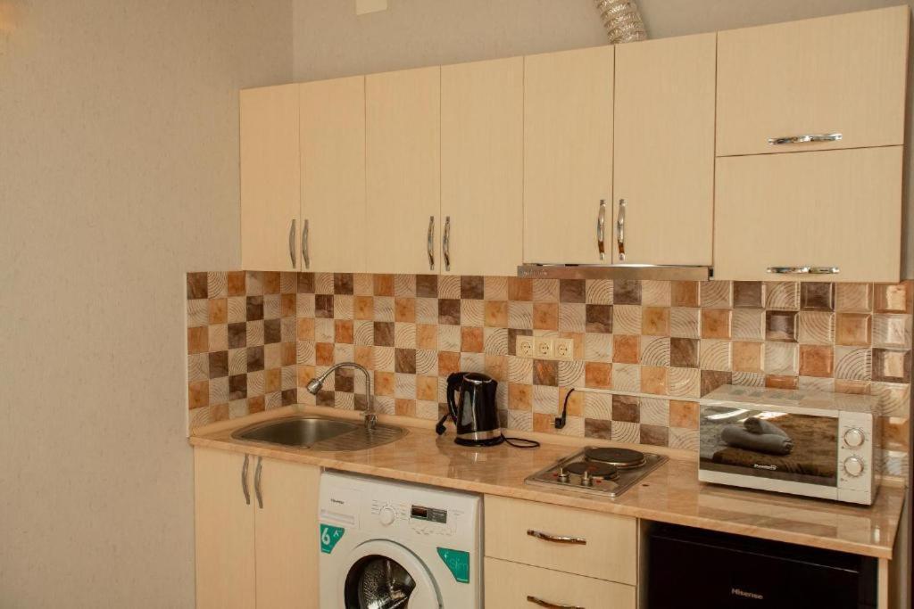 Luxury Apartments Batoumi Extérieur photo